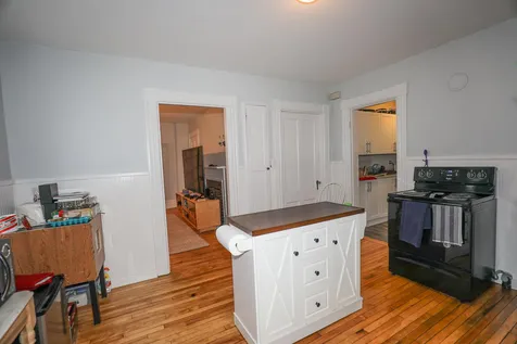 297 Walnut Street Manchester NH 03104
