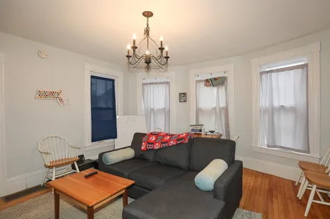 297 Walnut Street Manchester NH 03104