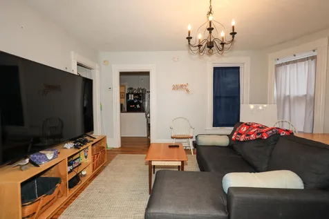 297 Walnut Street Manchester NH 03104