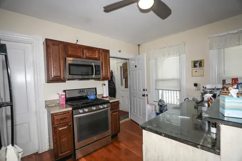 297 Walnut Street Manchester NH 03104