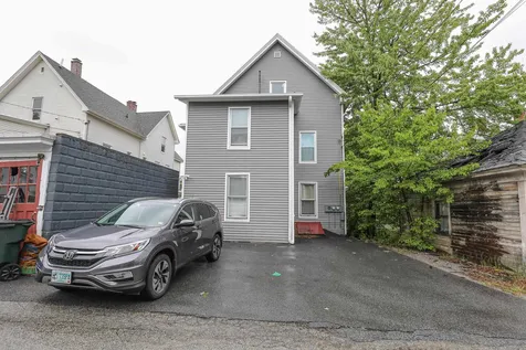 297 Walnut Street Manchester NH 03104