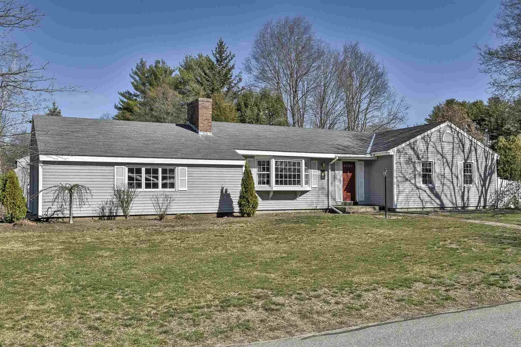 9 Greenbriar Road Keene NH 03431