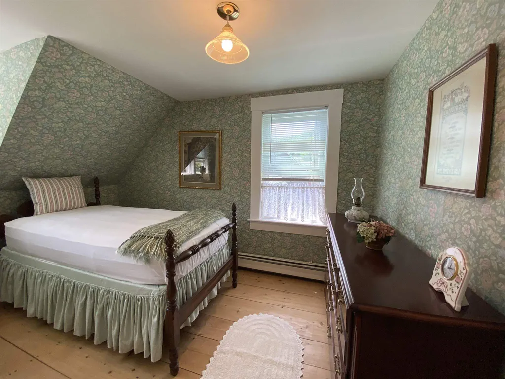 67 Plymouth Street Center Harbor NH 03226