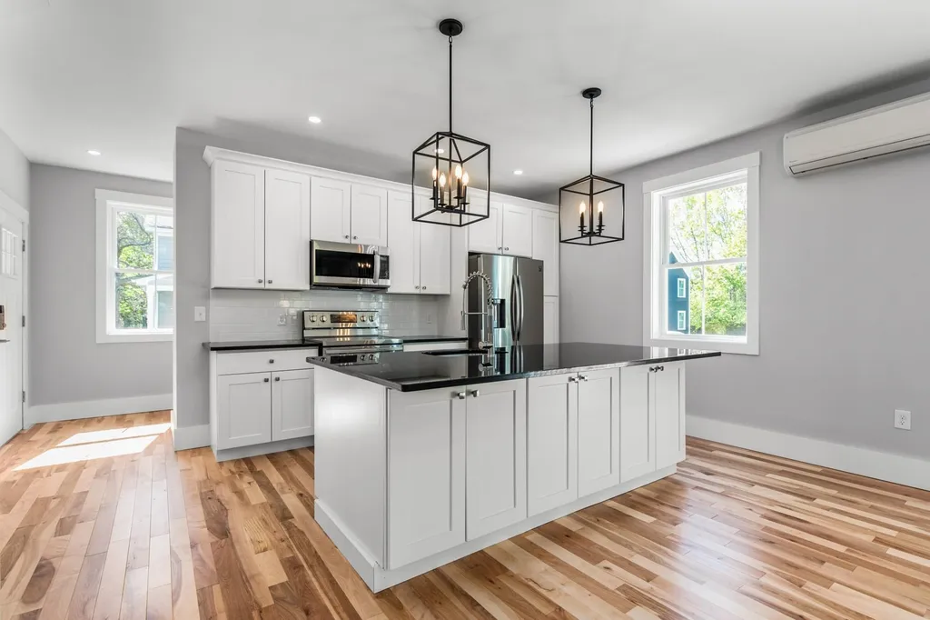 156 Mast Road Dover NH 03820