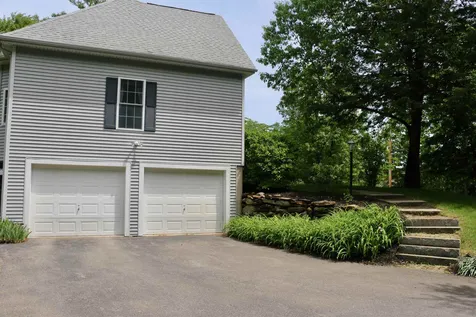 39 Knowles Mill Road Chester NH 03036