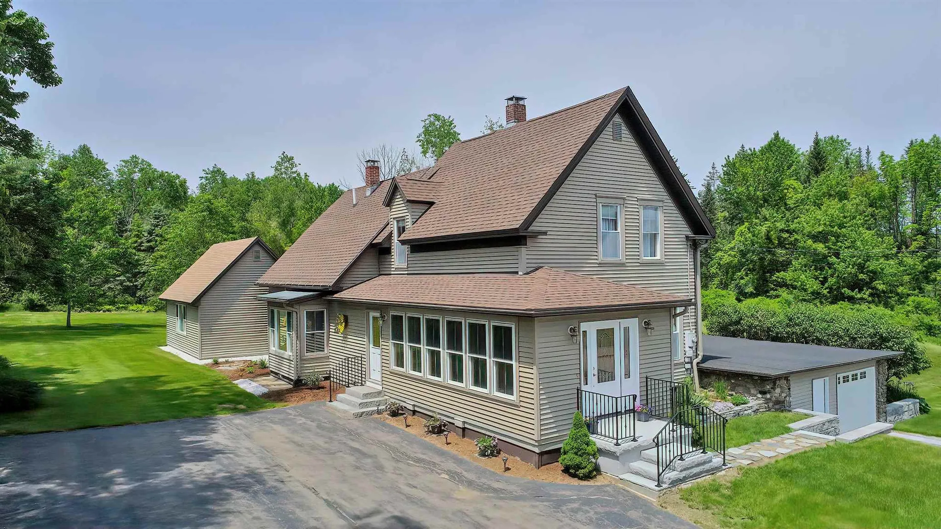 243 Pleasant Street Franklin NH 03235