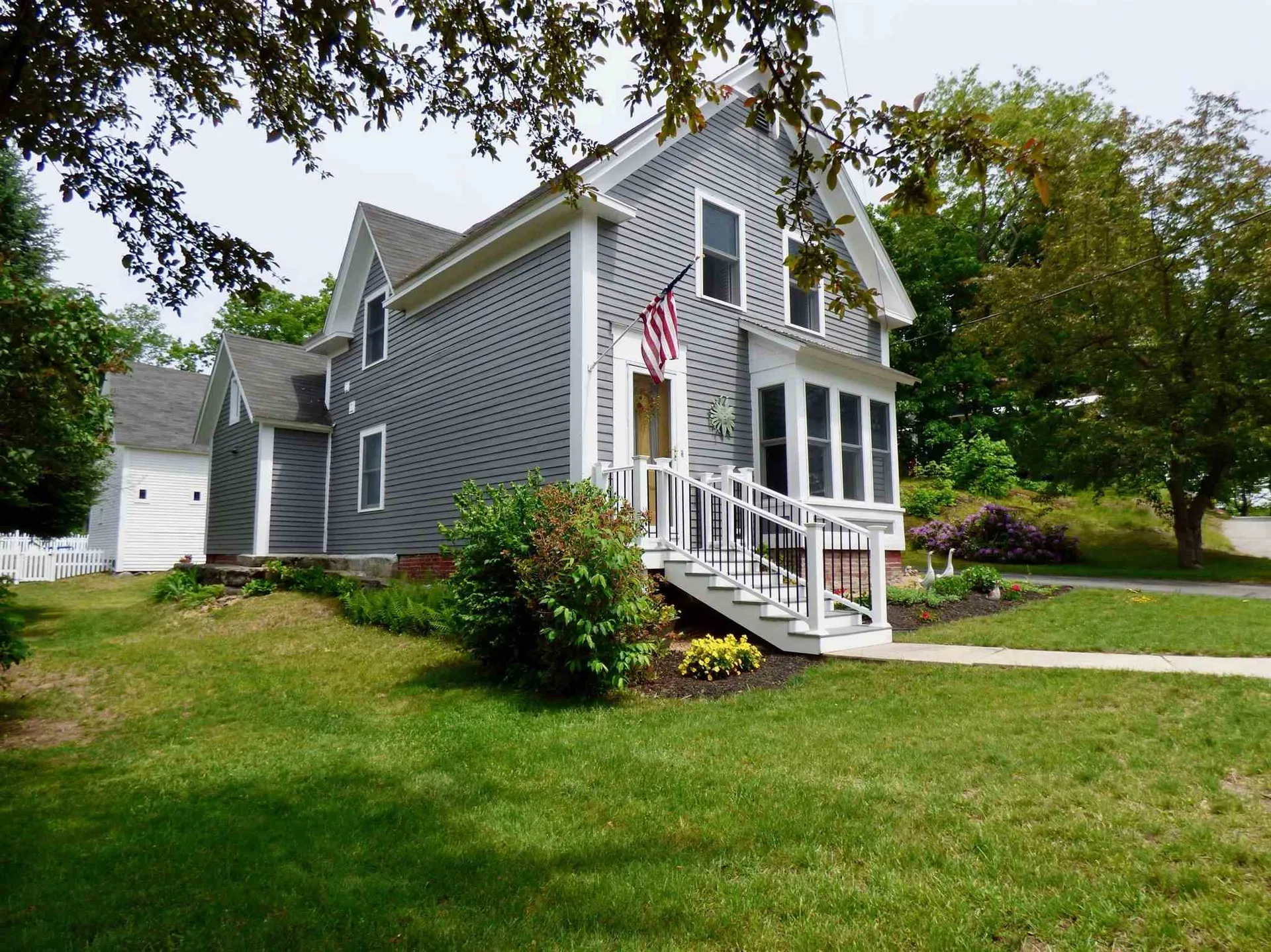 28 West Main Street Warner NH 03278