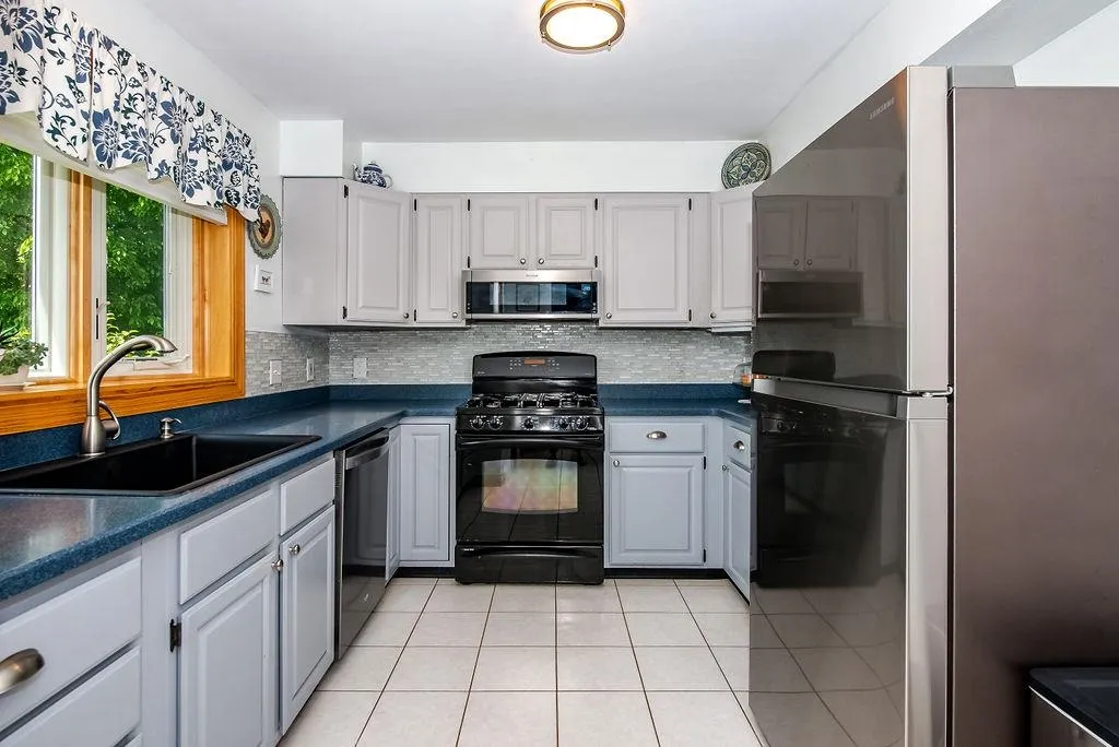 C2 Wade Farm Road Newmarket NH 03857