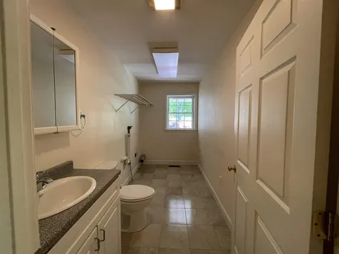 18 Whitneys Way Newbury NH 03255