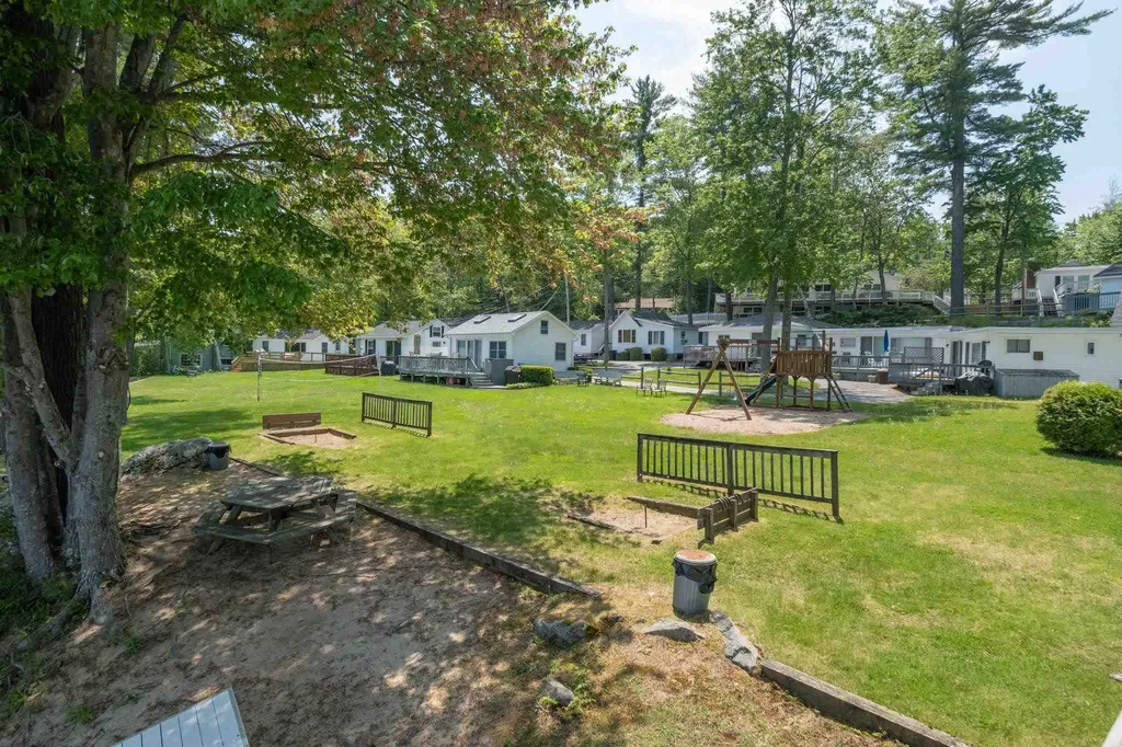 161 Dockham Shore Road Gilford NH 03249