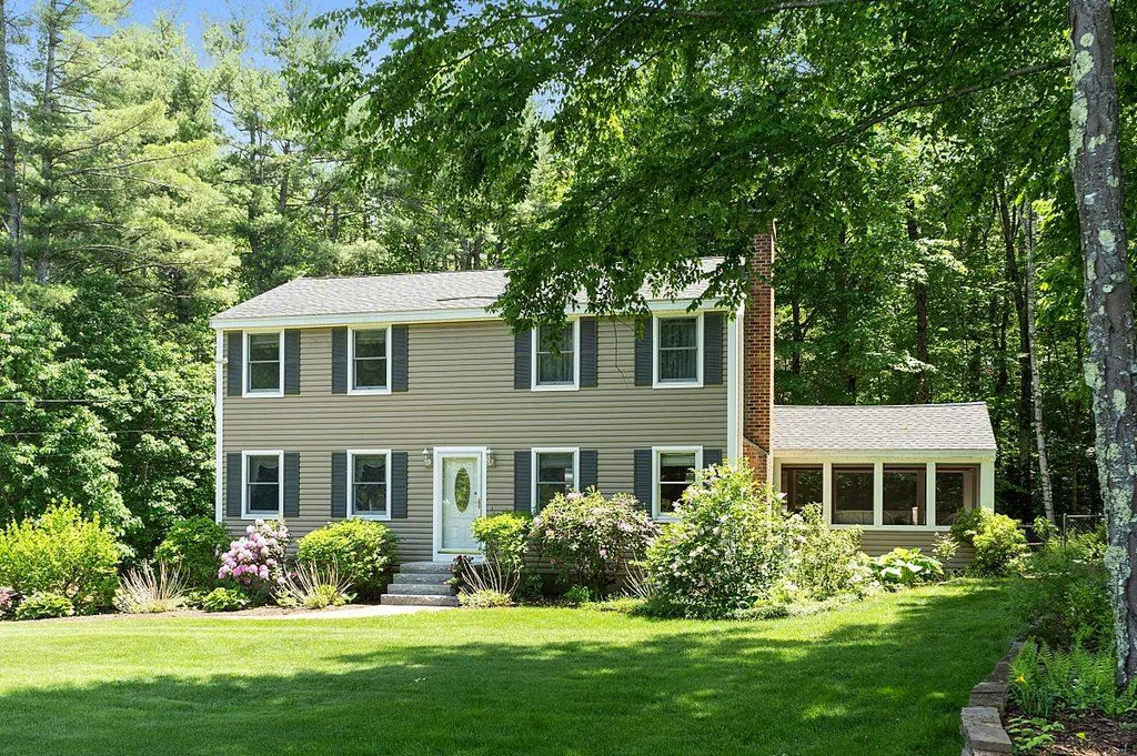 51 Walker Road Danville NH 03819