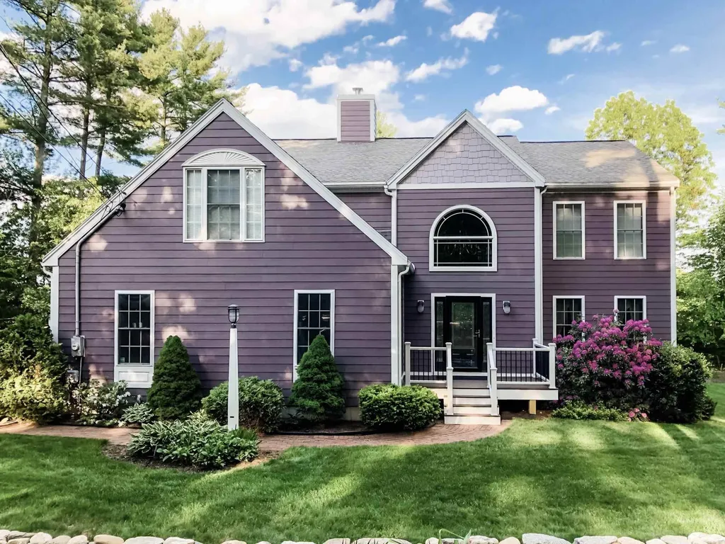 750 Mammoth Road Pelham NH 03076