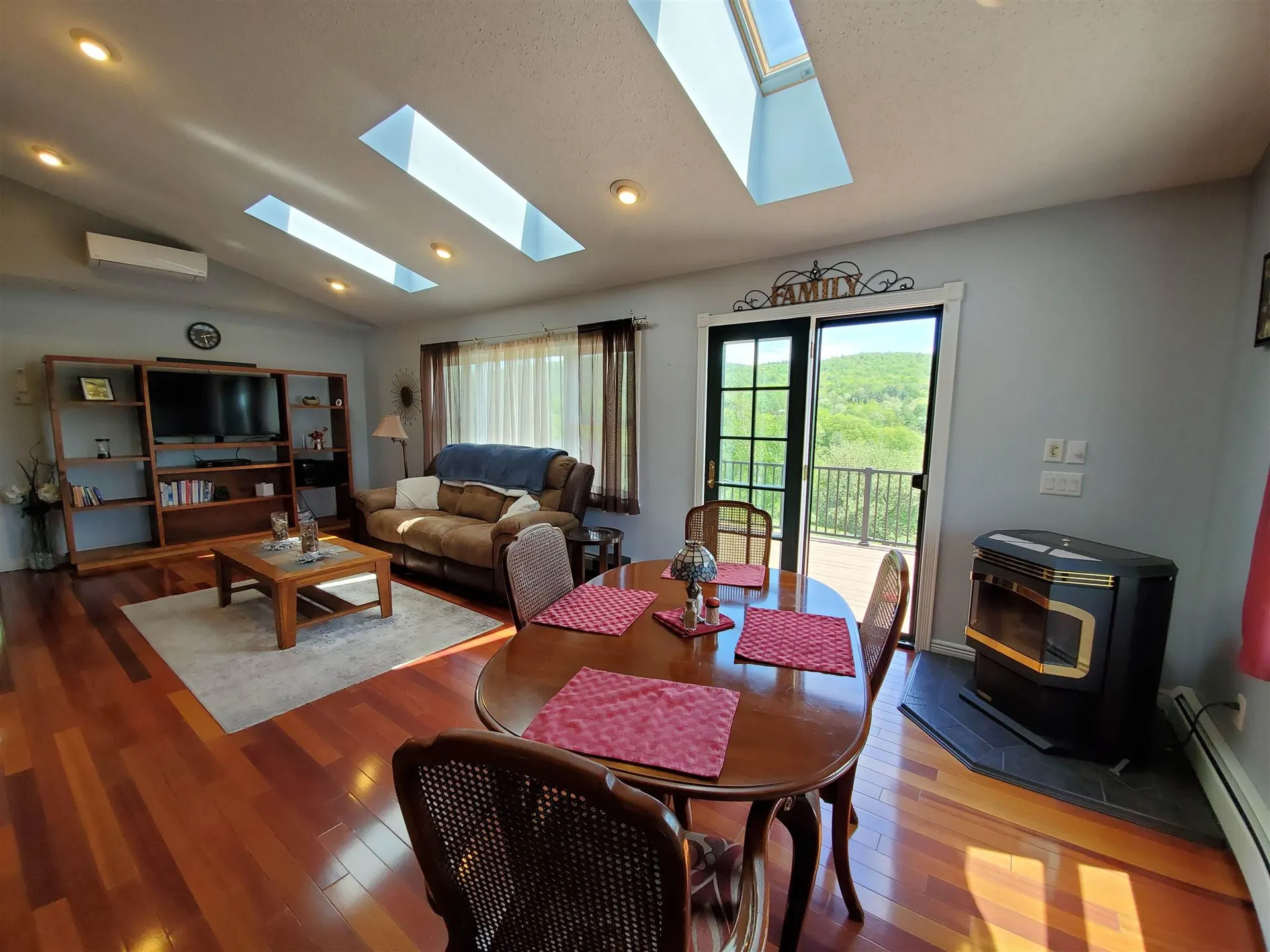 70 Farr Road Lebanon NH 03766