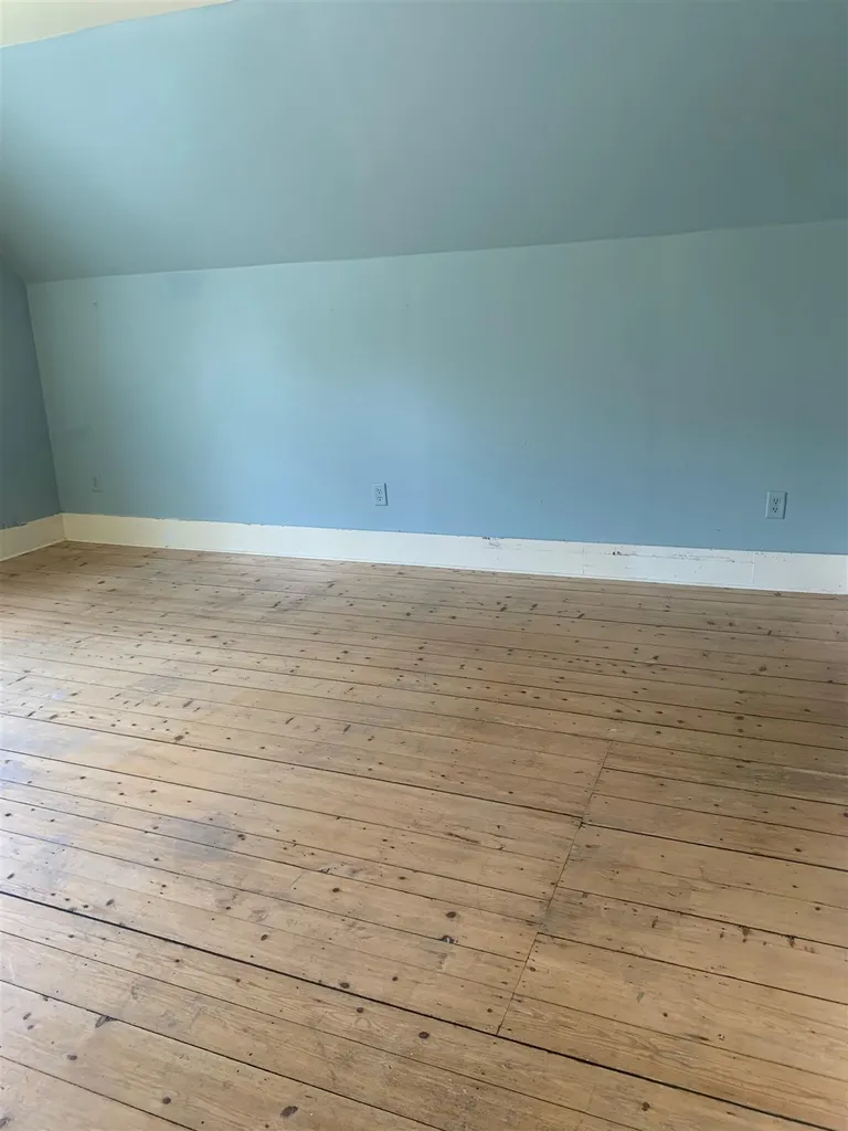 71 Maple Street Bristol VT 05443