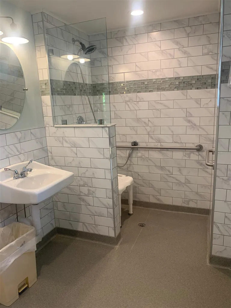 71 Maple Street Bristol VT 05443