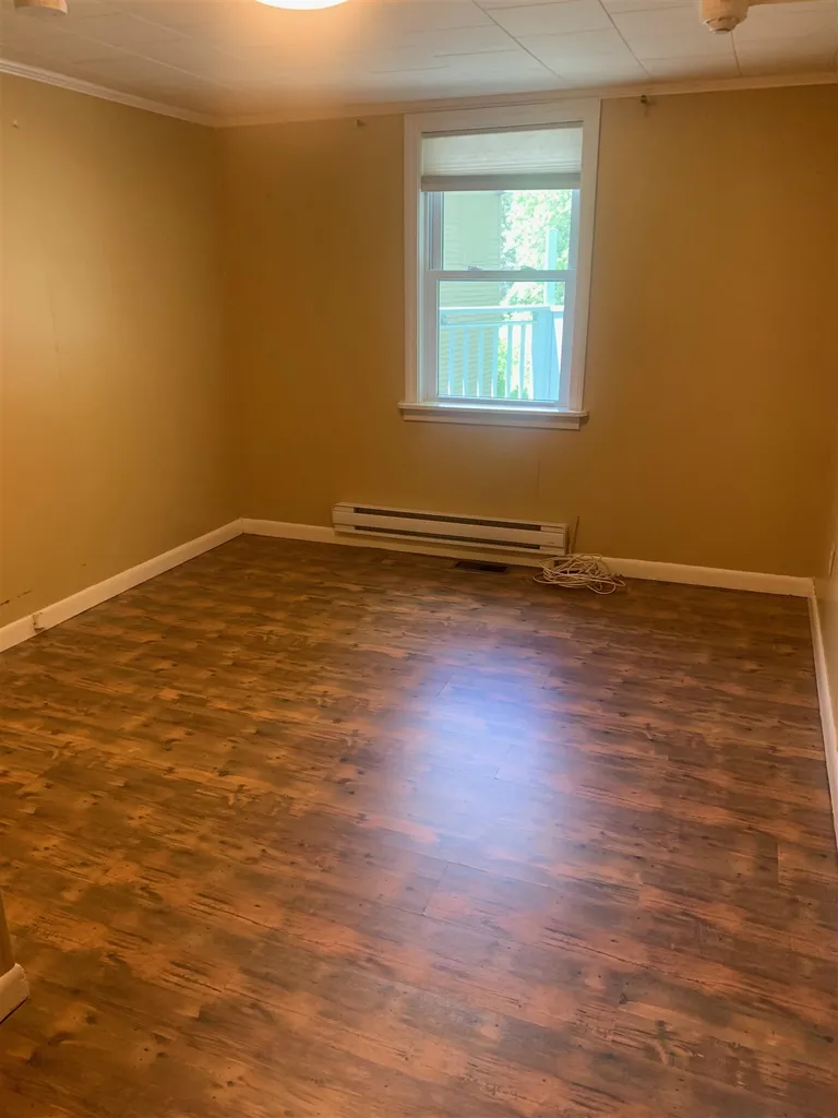 71 Maple Street Bristol VT 05443