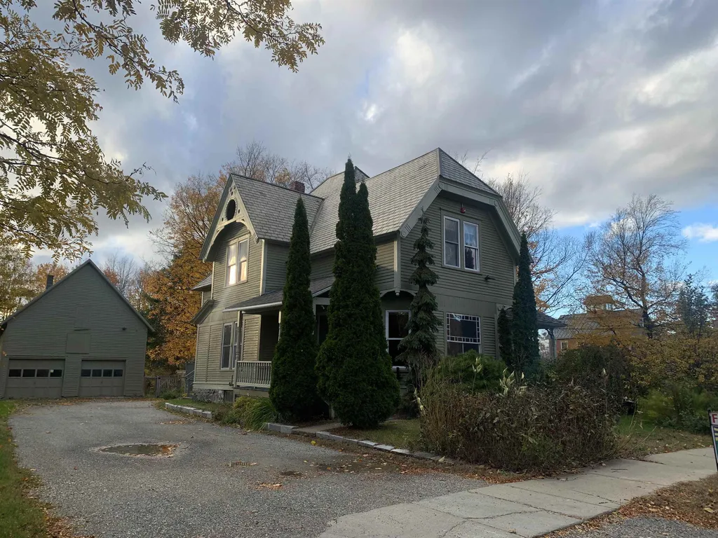 71 Maple Street Bristol VT 05443