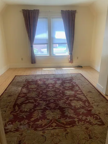 71 Maple Street Bristol VT 05443