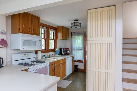 34 Proctor Avenue South Burlington VT 05403