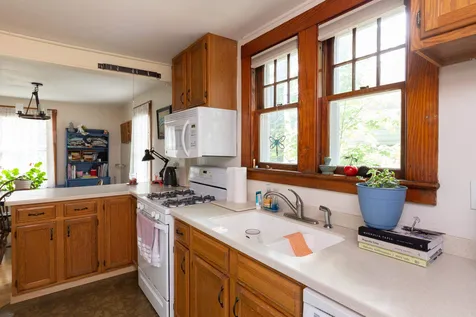 34 Proctor Avenue South Burlington VT 05403