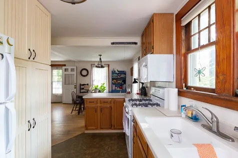 34 Proctor Avenue South Burlington VT 05403