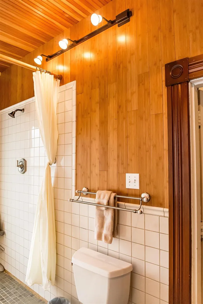 173 Sand Hill Road Bethel VT 05032