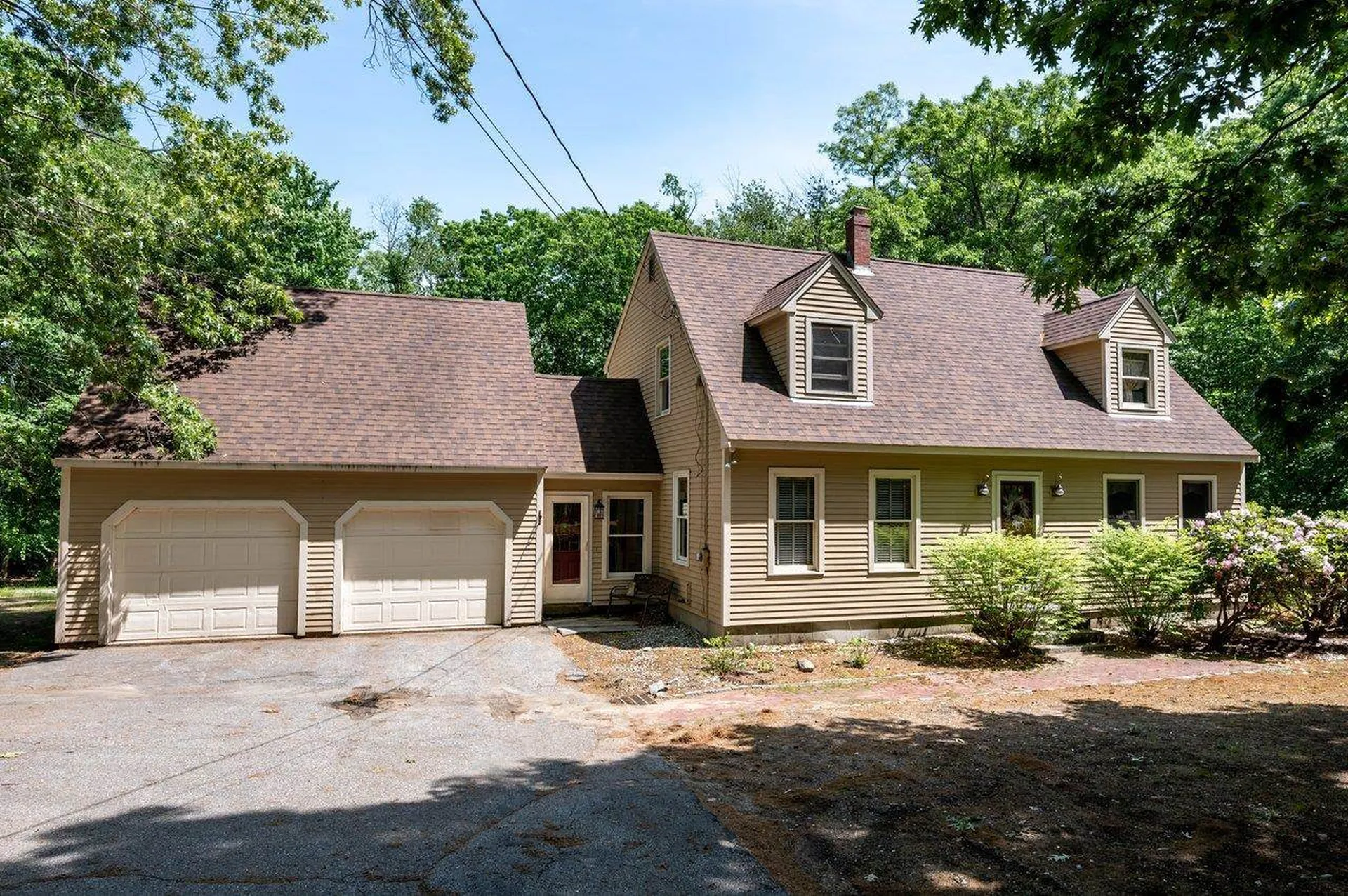10 Greystone Road East Kingston NH 03827