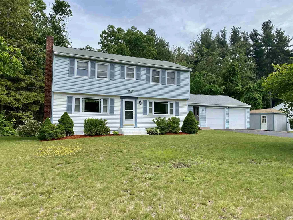 19 Sunrise Drive Hudson NH 03051