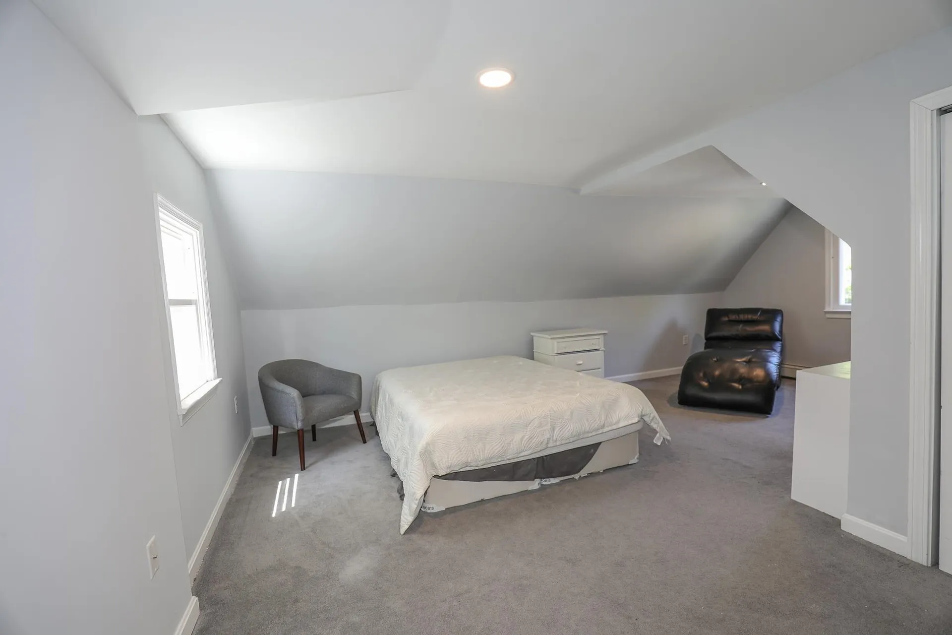 41 Melendy Road Hudson NH 03051