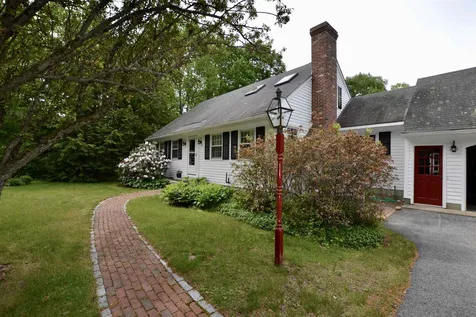 27 Duncan Road Hancock NH 03449