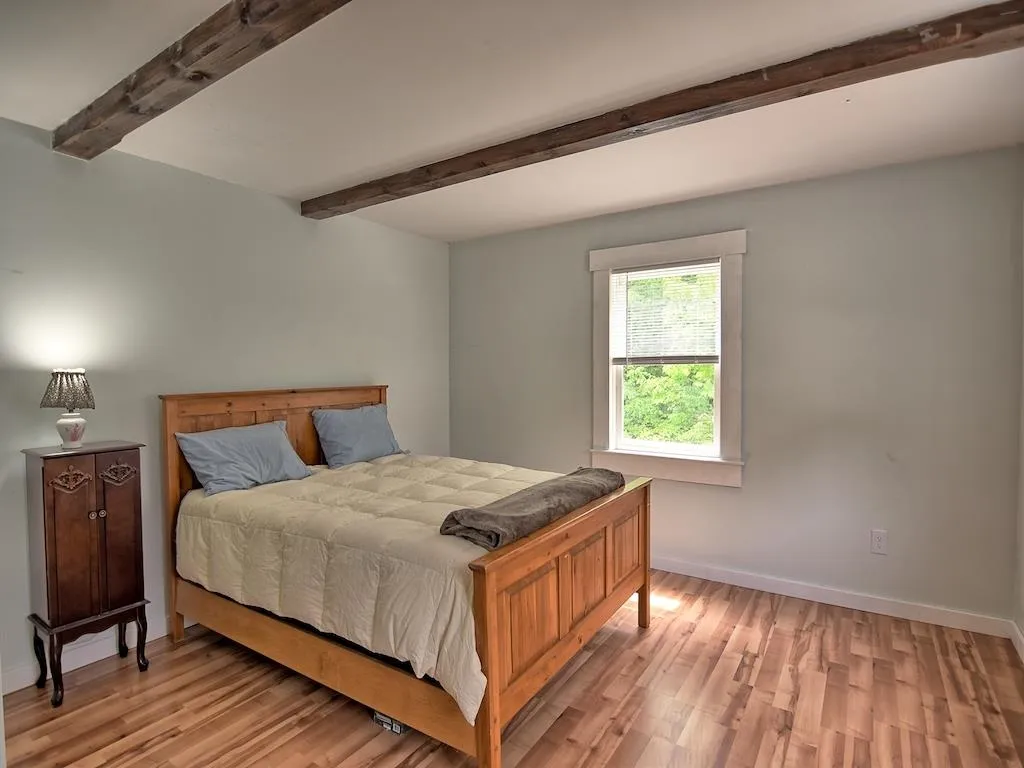 128 Lajoie Road Wilmot NH 03287