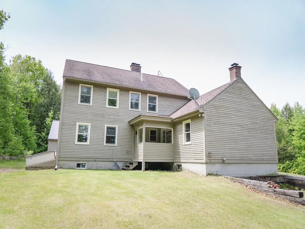 128 Lajoie Road Wilmot NH 03287