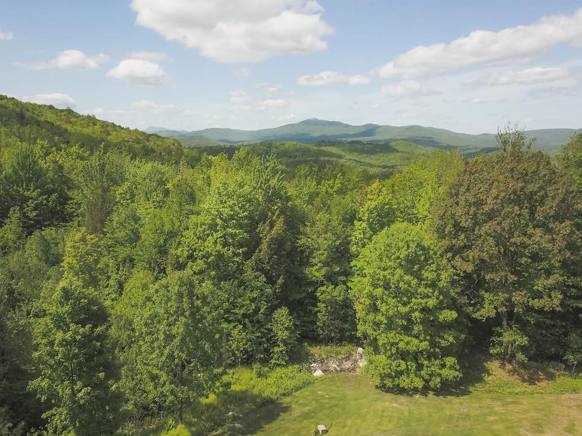 128 Lajoie Road Wilmot NH 03287