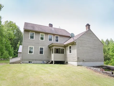 128 Lajoie Road Wilmot NH 03287