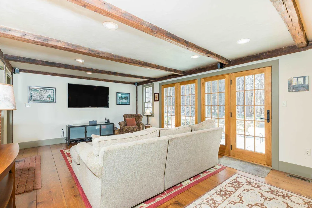 197 Jennie Lane Eliot ME 03903