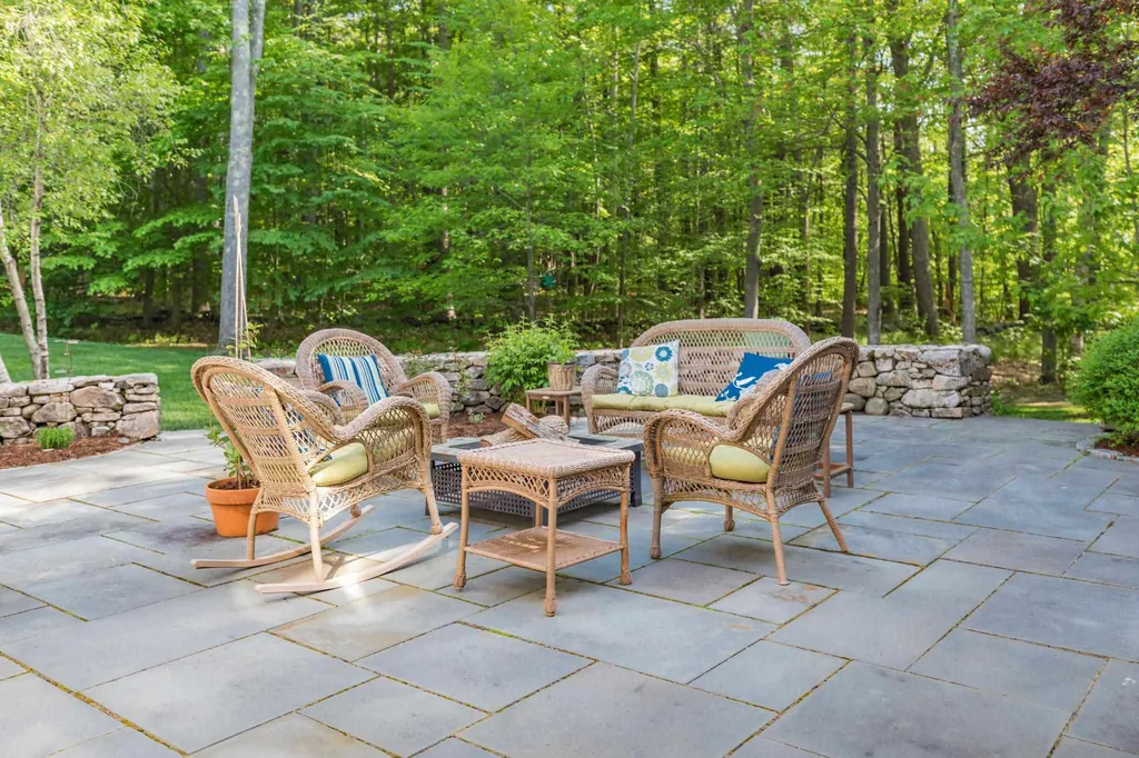 197 Jennie Lane Eliot ME 03903