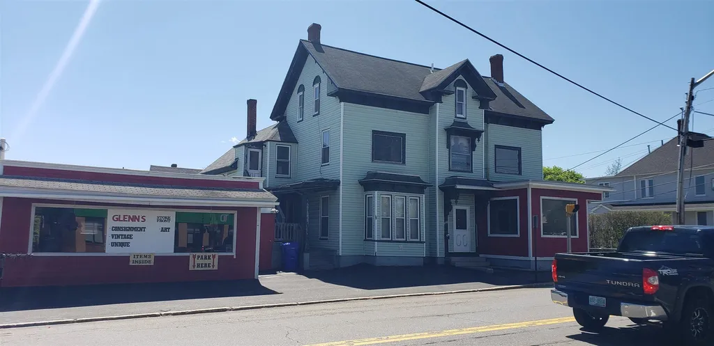 296 S. Main Street Manchester NH 03102