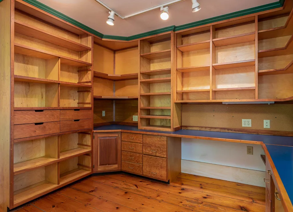 219 Grant Road Newmarket NH 03857