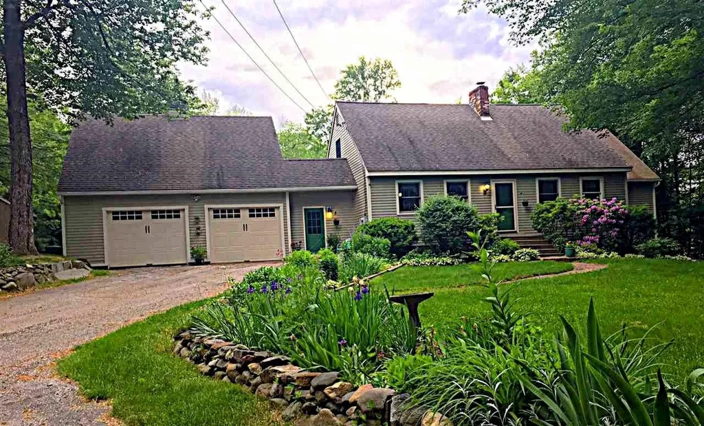 632 N Pembroke Road Pembroke NH 03275