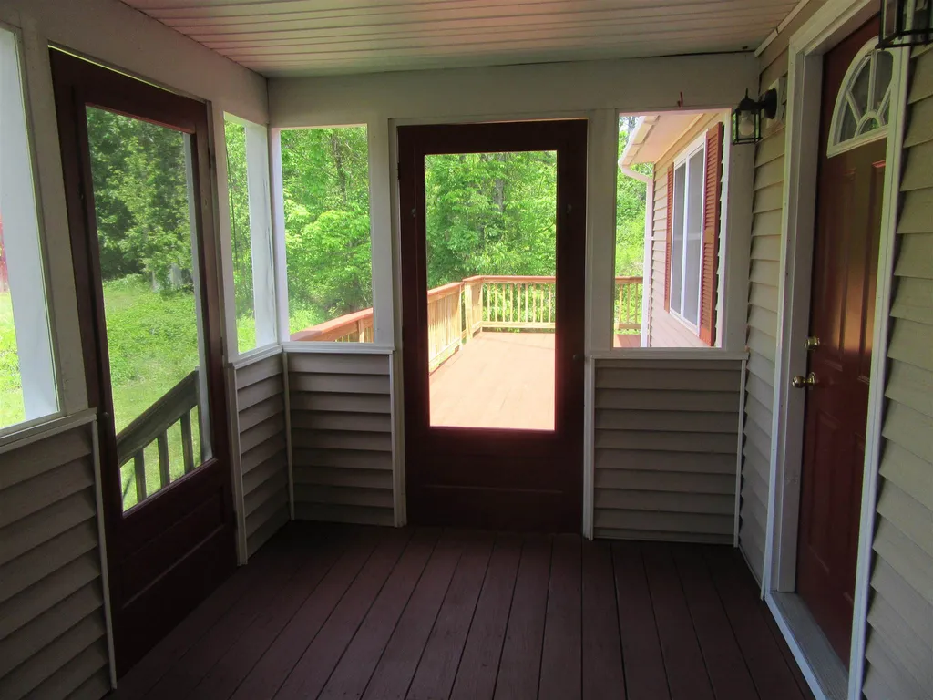 29 Geddes Road Gilmanton NH 03837