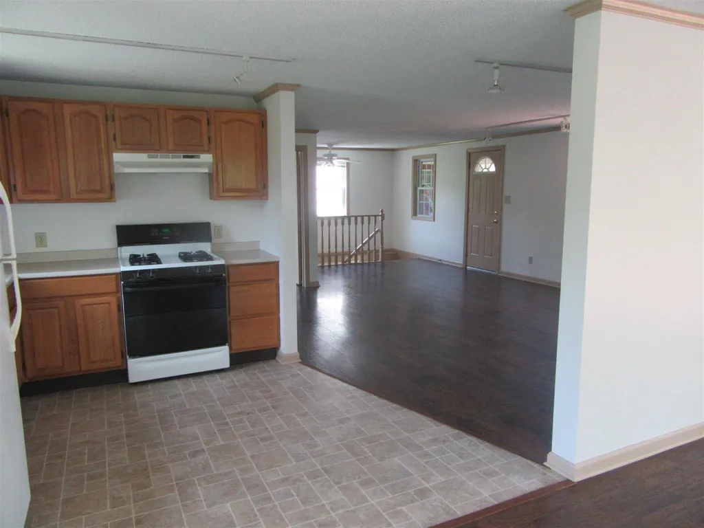 29 Geddes Road Gilmanton NH 03837