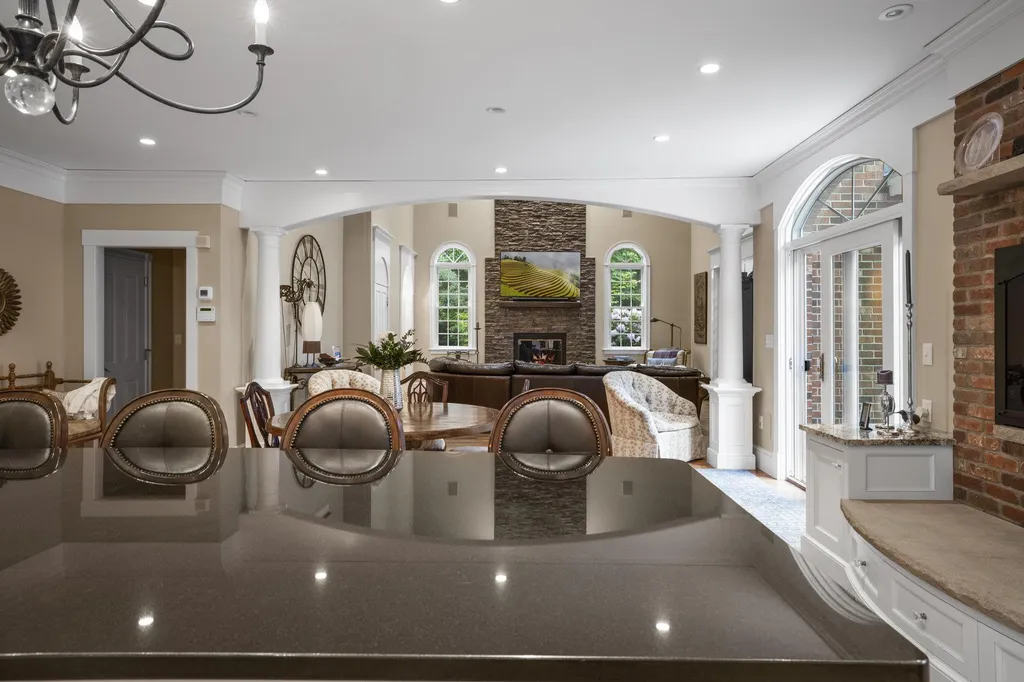 7 Whitehorse Drive Rye NH 03870