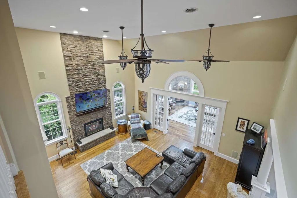 7 Whitehorse Drive Rye NH 03870