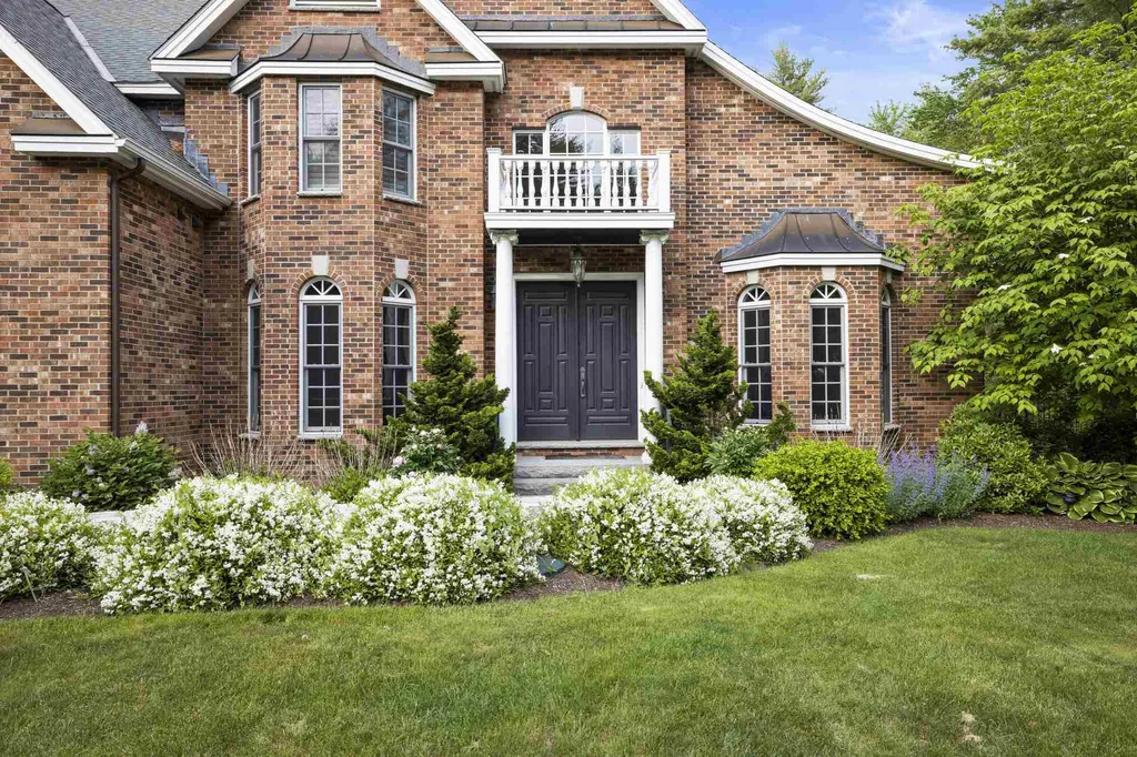 7 Whitehorse Drive Rye NH 03870