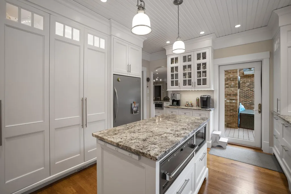 7 Whitehorse Drive Rye NH 03870