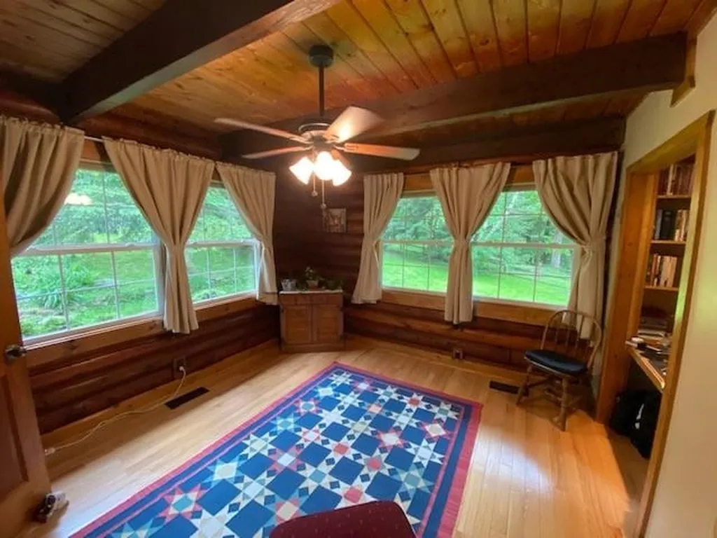28 Old Sugarhouse Road Lempster NH 03605