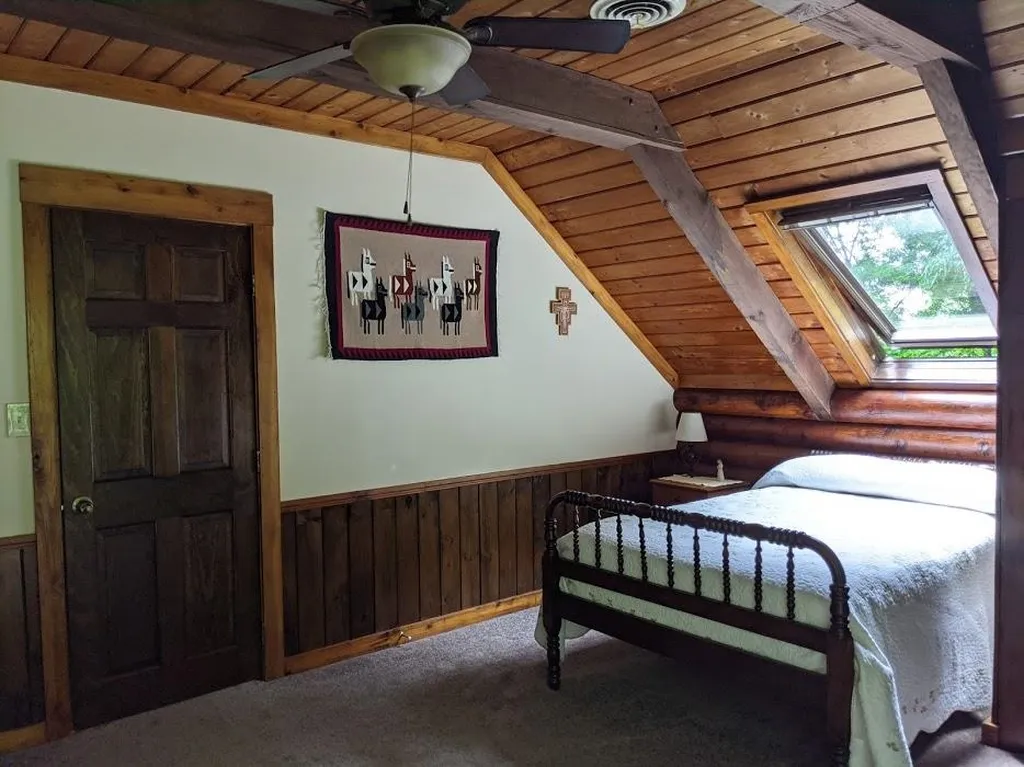 28 Old Sugarhouse Road Lempster NH 03605