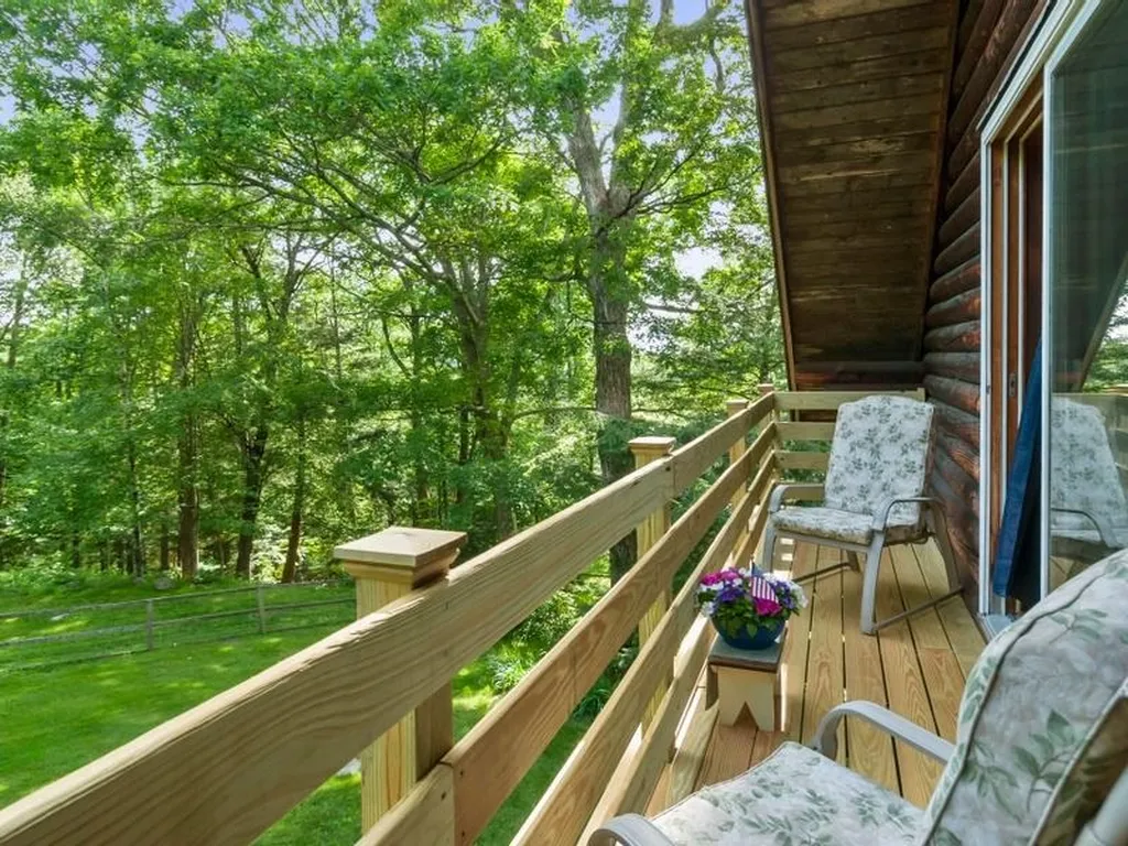 28 Old Sugarhouse Road Lempster NH 03605