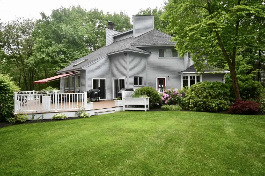 89 Liberty Common Rye NH 03870
