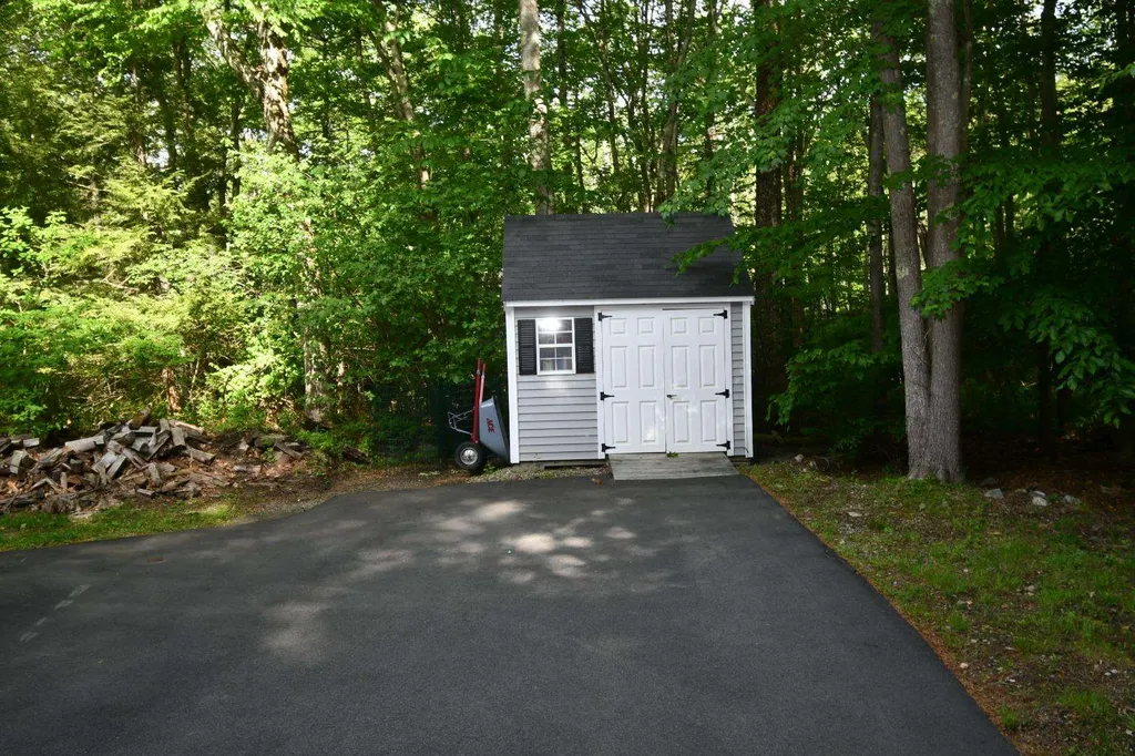 89 Liberty Common Rye NH 03870